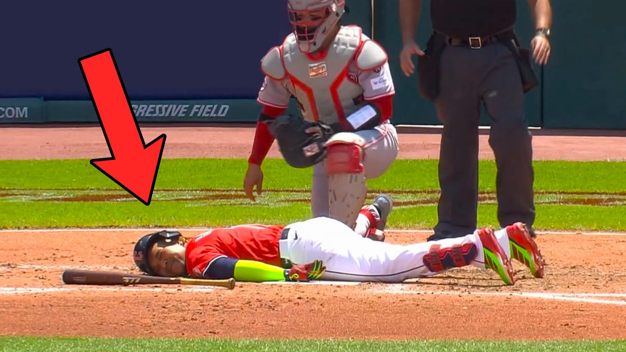 25 Funniest Moments in MLB History!