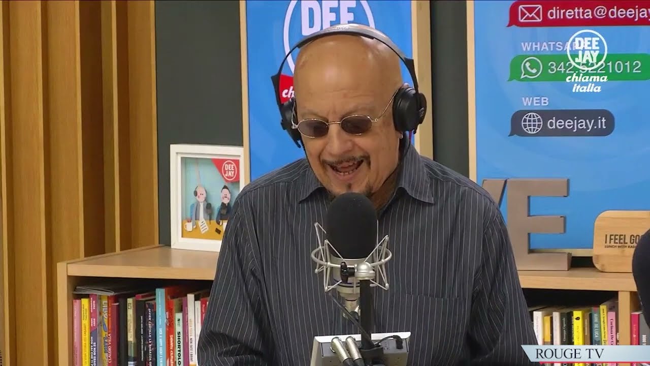 Enrico Ruggeri a Radio Deejay presenta il nuovo singolo Dimentico - 2023