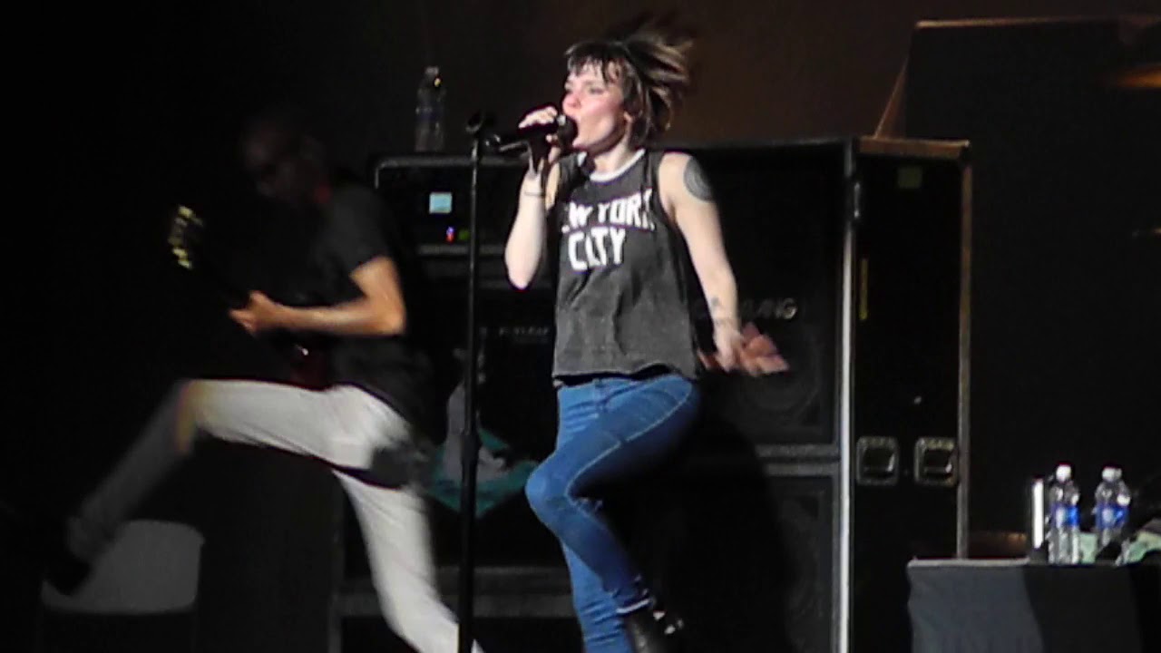 2015 04 18 Flyleaf - Well Of Lies