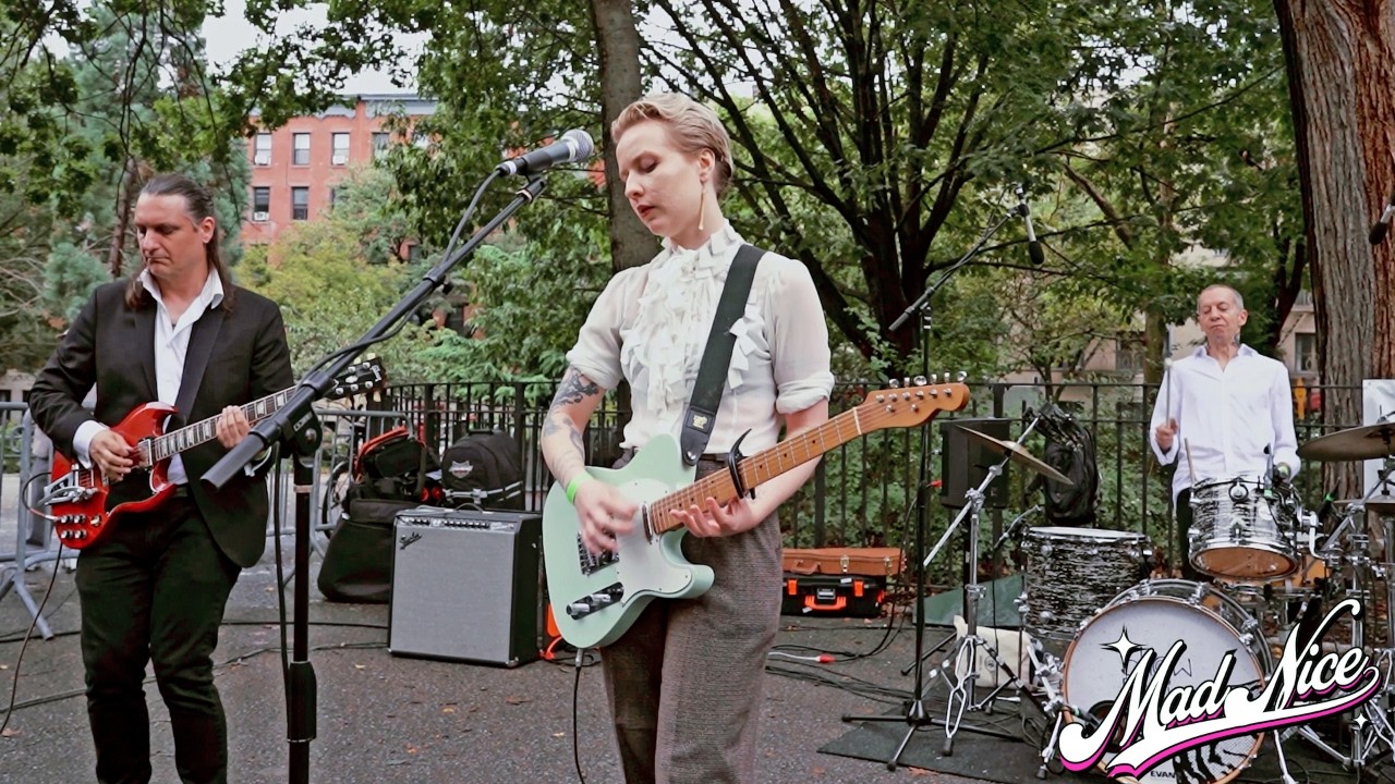 Grace Bergere - Trouble Breathing | Live September 7, 2025 | (MadNiceTV)