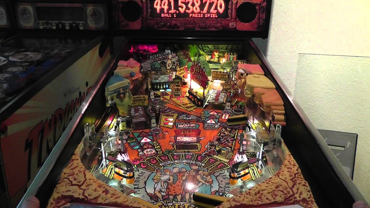 Flipper Flintstones Williams pinball by flipper.de