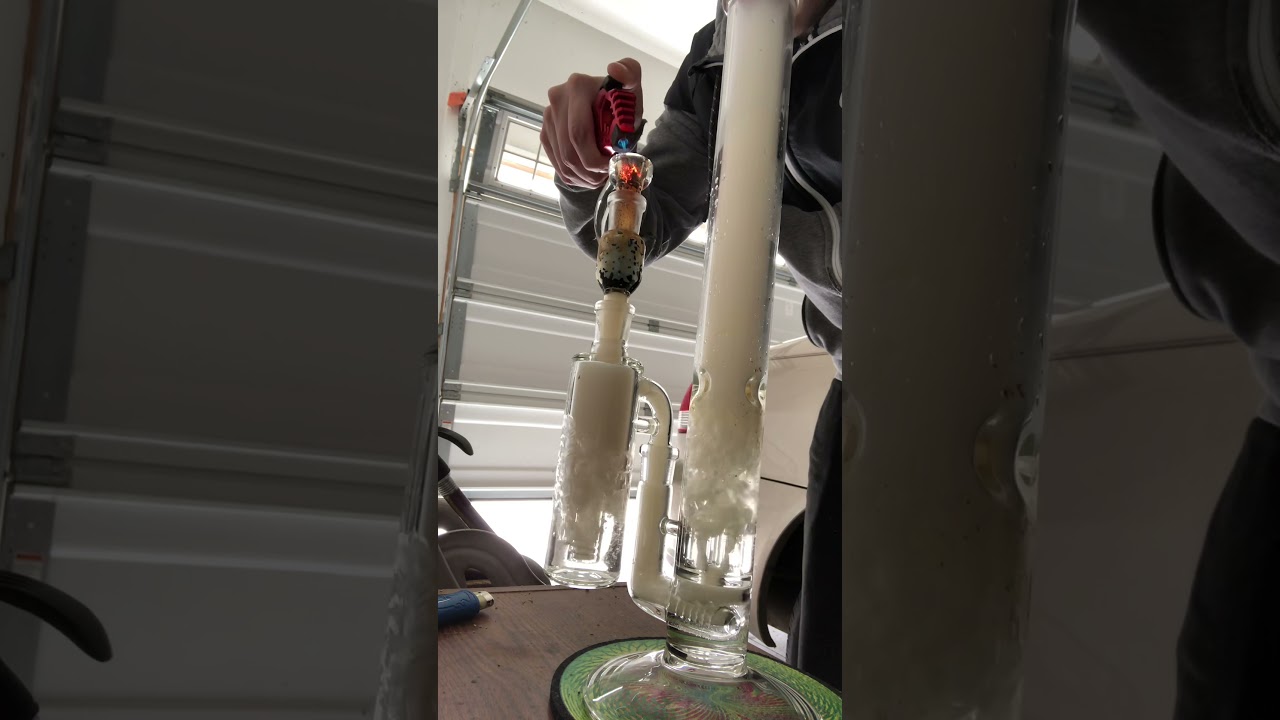 19 inch Sovereignty Glass 50x5 Jumbo Stem to Inv4 percolator with Sov 180 grid Ashcatcher