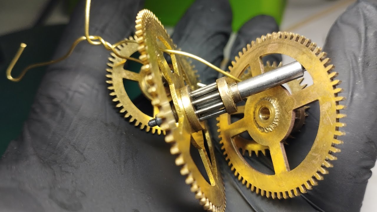 paryski mechanizm bicia zegara