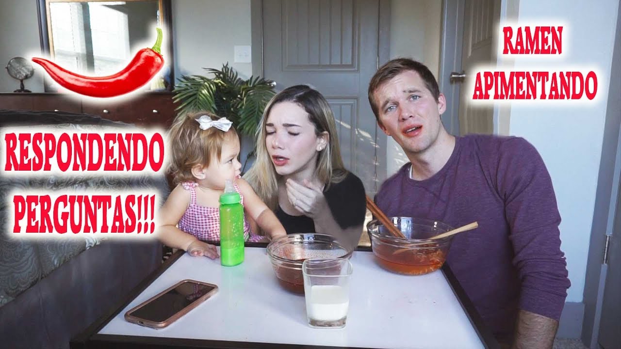RESPONDENDO PERGUNTAS ENQUANTO COMEMOS RAMEN APIMENTADO