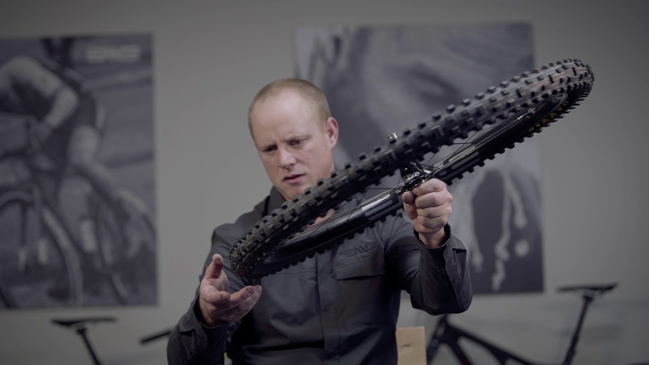 ENVE Composites M7 and M9 Series Strip Install & Stripper Tire Install
