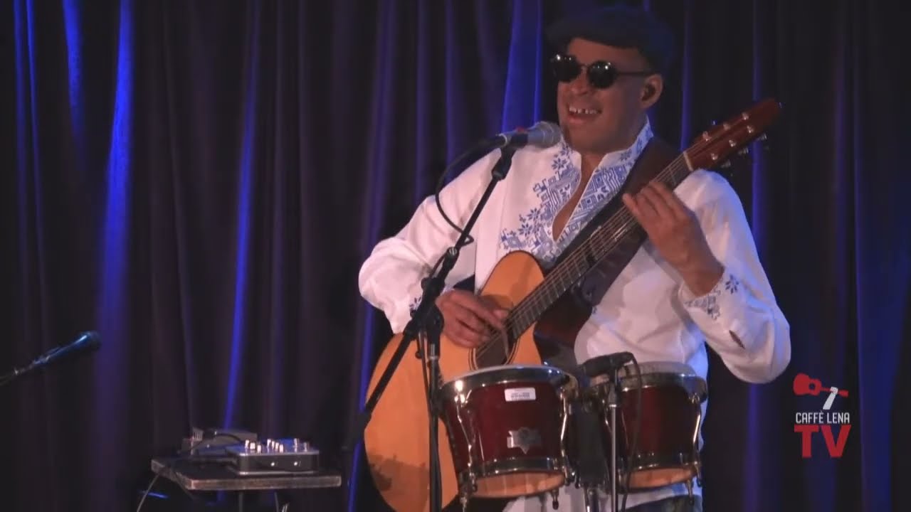 Raul Midón - Live at Caffe Lena