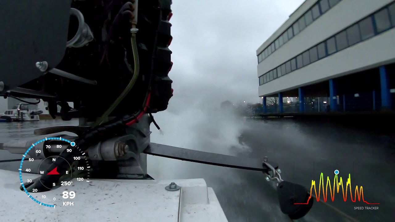 Hydroplane Evinrude V8 first test onboard 2