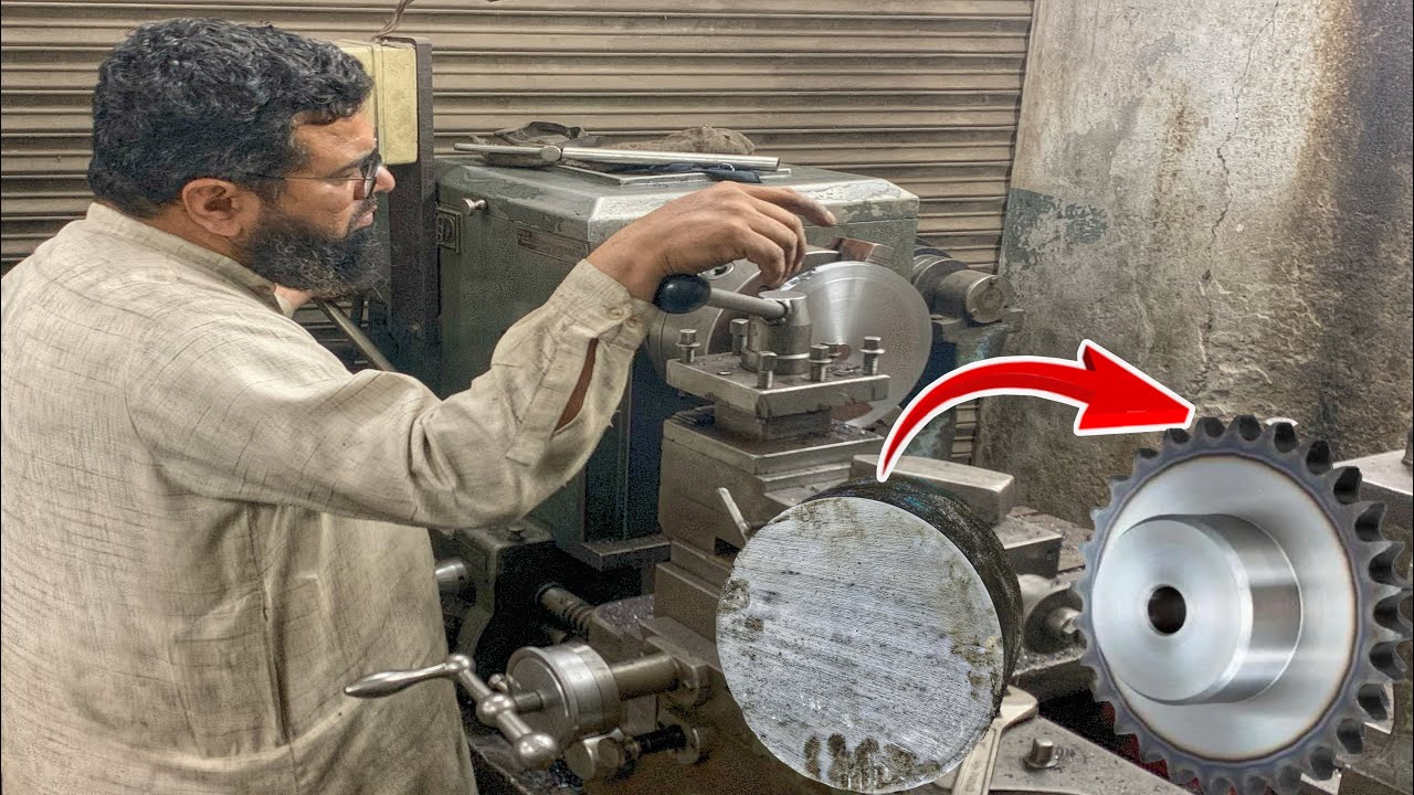 Manufacturing Processes Of Industrial Machines Gear || How To Make Roller chain Sprocket