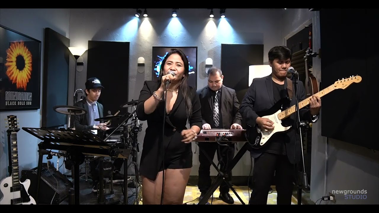 SAVING ALL MY LOVE FOR YOU I COVER BY RIZZ BAND