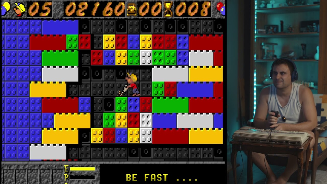 Retro Odasında AMIGA Oyunu - 
