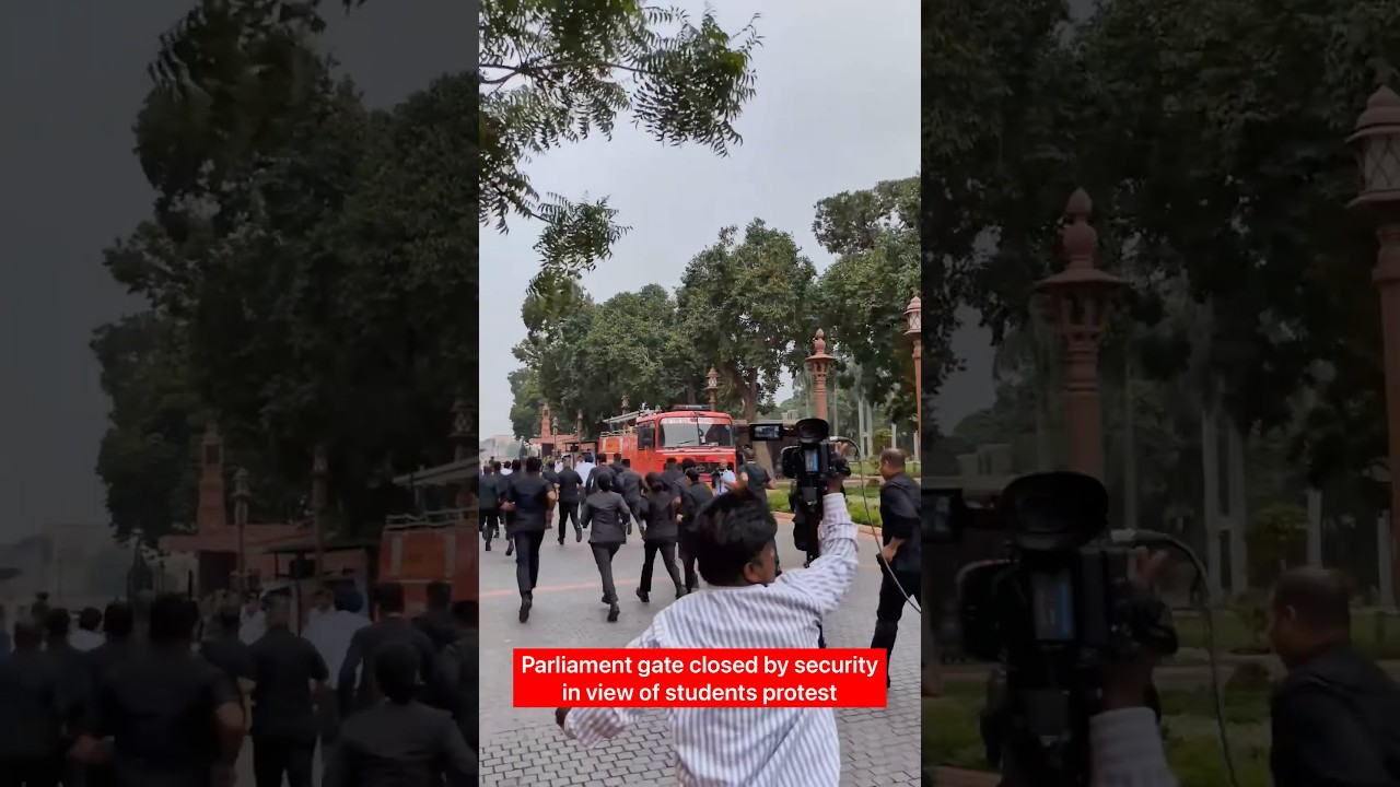 Parliament gate closed by security in view of students protest