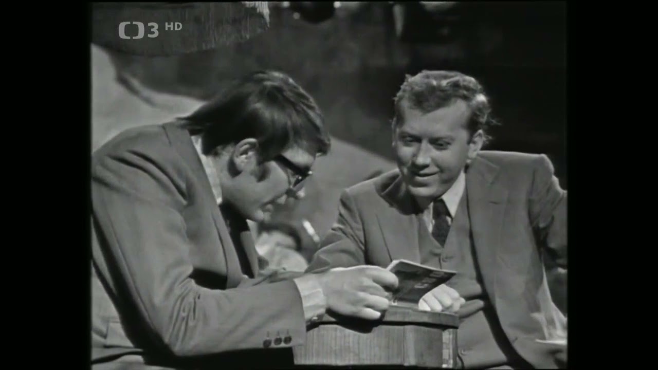 Miloslav &Scaron;imek & Jiř&iacute; Grossmann - Pln&yacute; pytel probl&eacute;mů / j&iacute;zdn&iacute; ř&aacute;d, ponocov&aacute;n&iacute;/ (1971)