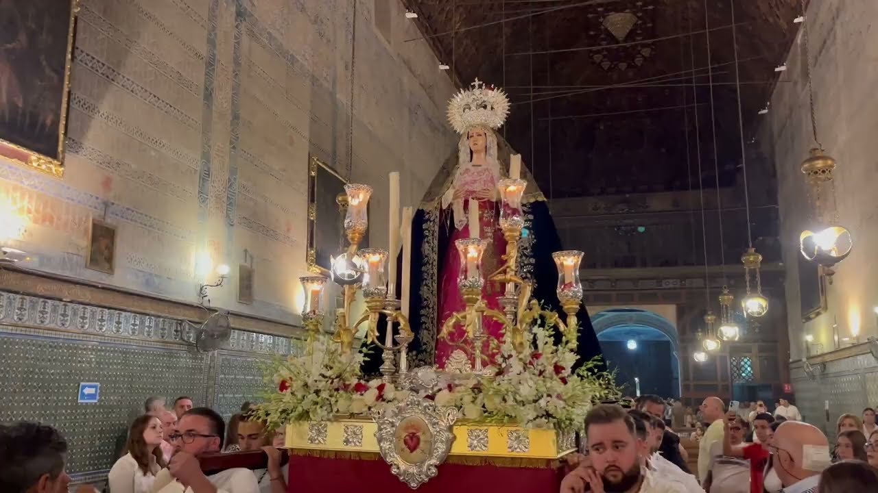 “La Virgen de la Amargura” | Traslado Virgen de la Amargura - Muchachos de Consolación (Utrera)
