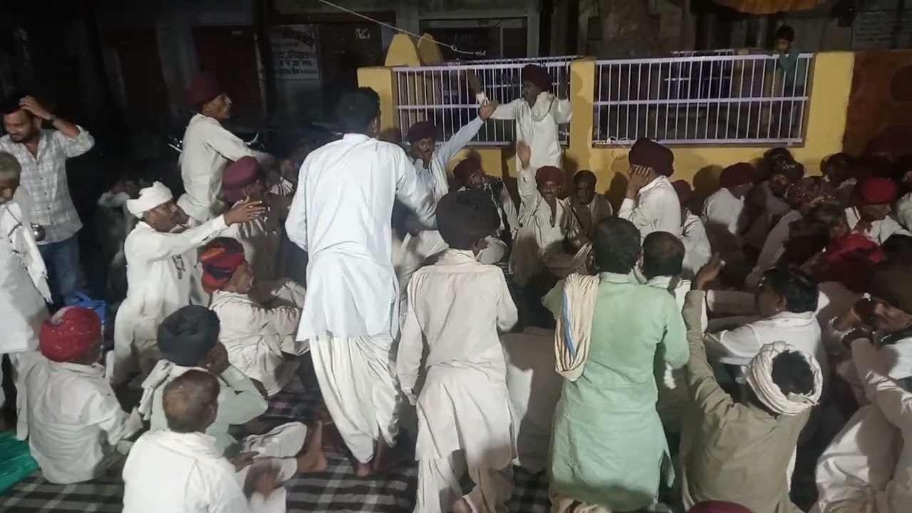 रात्रि जागरण में बनेठा