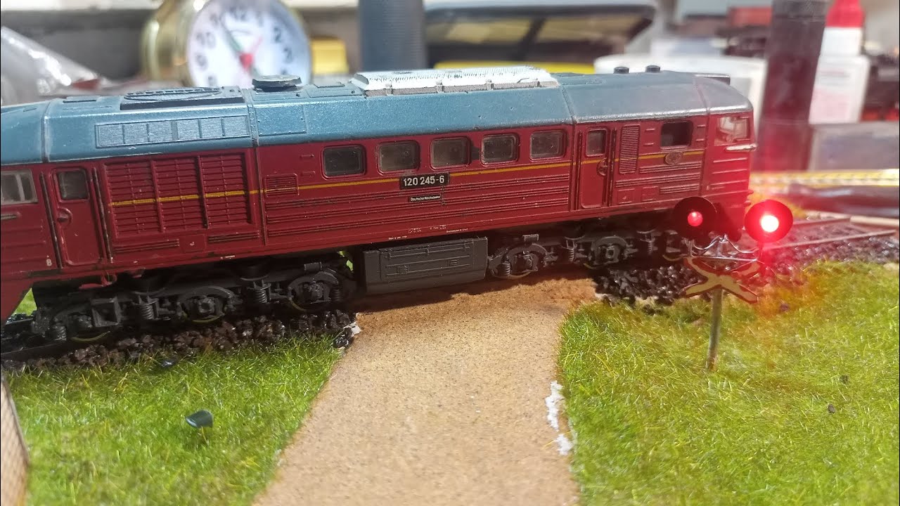 локомотив BR120 или М62. полное восстановление (из г....а и палок) 🤪🚂🛠️