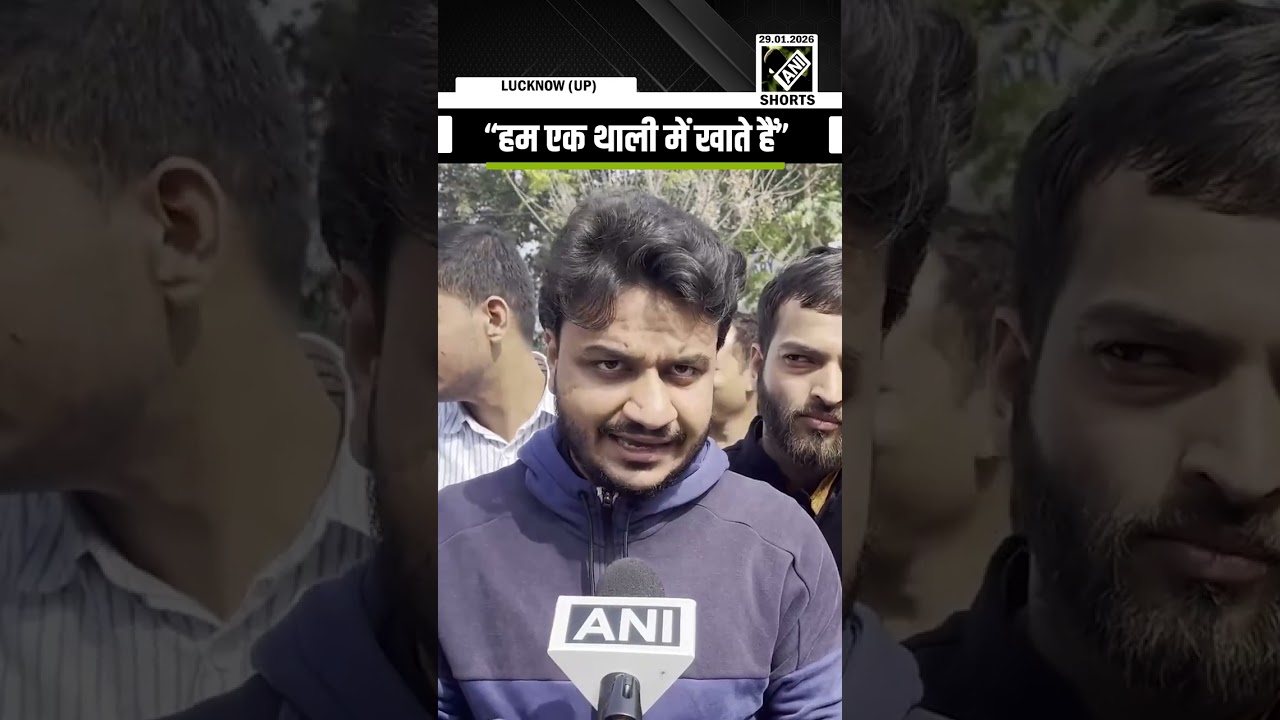 «Мы живем и едим вместе»: студенты Лакнауского университета протестуют против новых правил UGC.