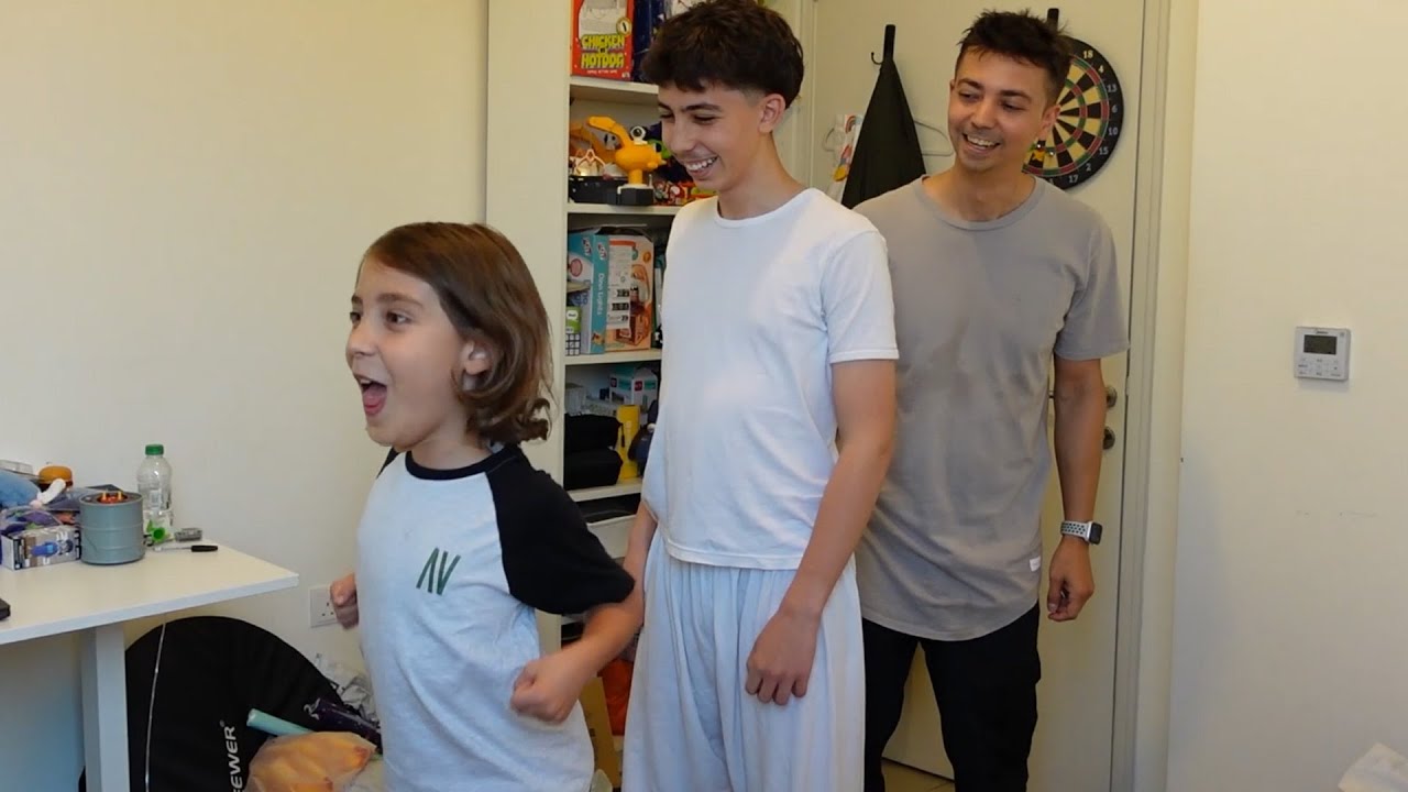 يوسف انخدع بيوم ميلاده