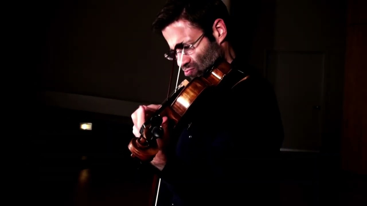 Paganini: Caprice in A Major, Op. 1, No. 21 (Amoroso – Presto), Tomás Cotik, Violin
