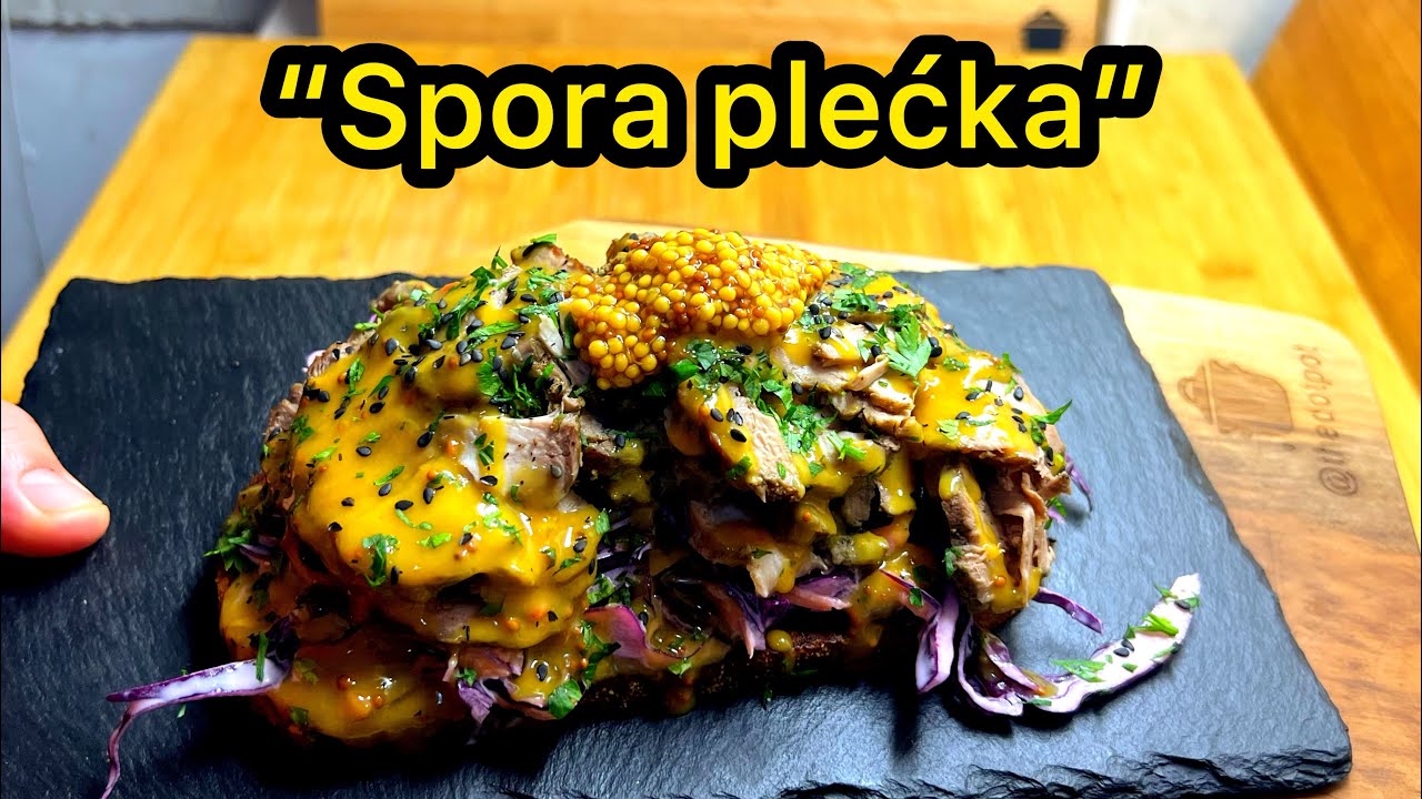 Sočna sporo pečena  plećka! Malo sam eksperimentisao i upalilo je!