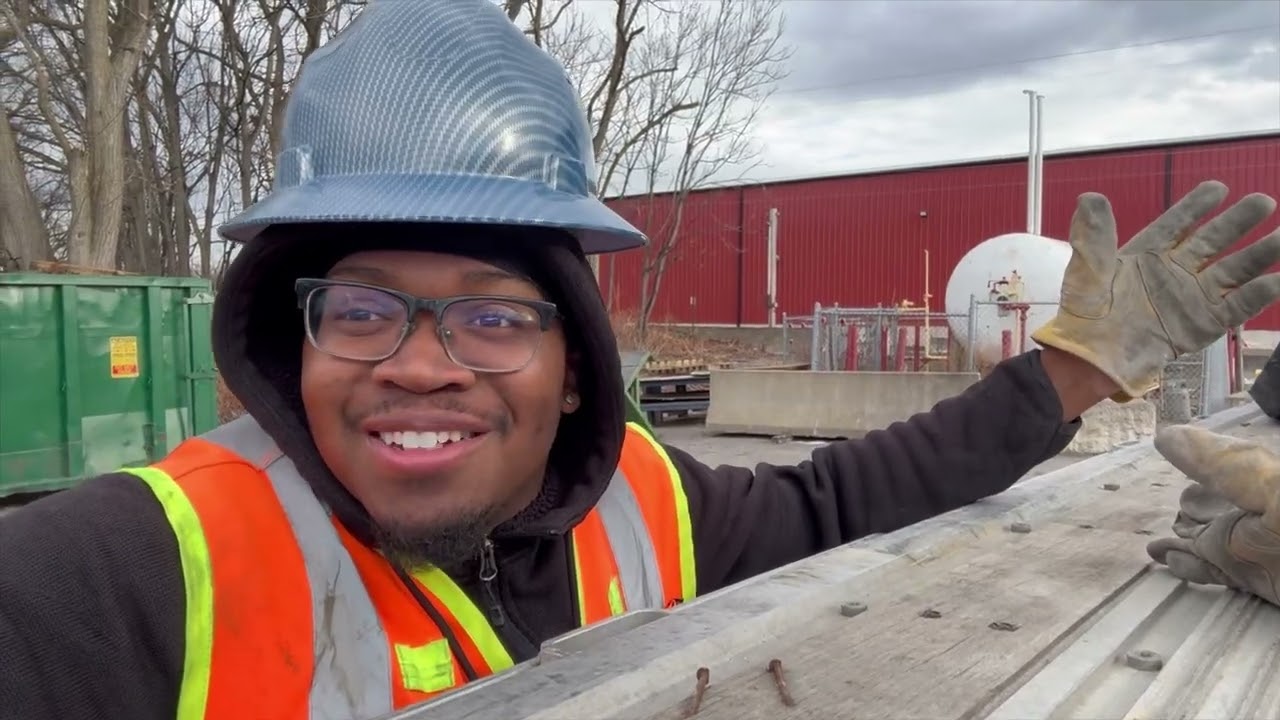 BIGGER AND BETTER IS TO COME IN 2025 🚛FLATBED TRUCK DRIVER #trucking #2025goals