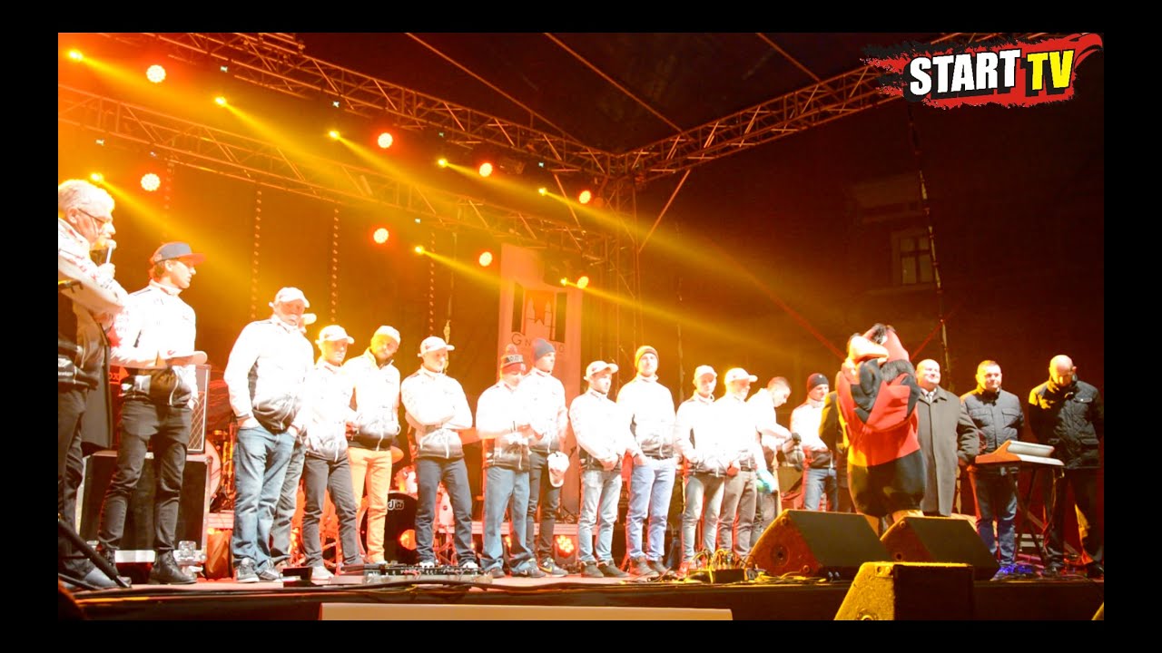 Prezentacja drużyny Łączyńscy-Carbon Start Gniezno - Rynek 2015 r.