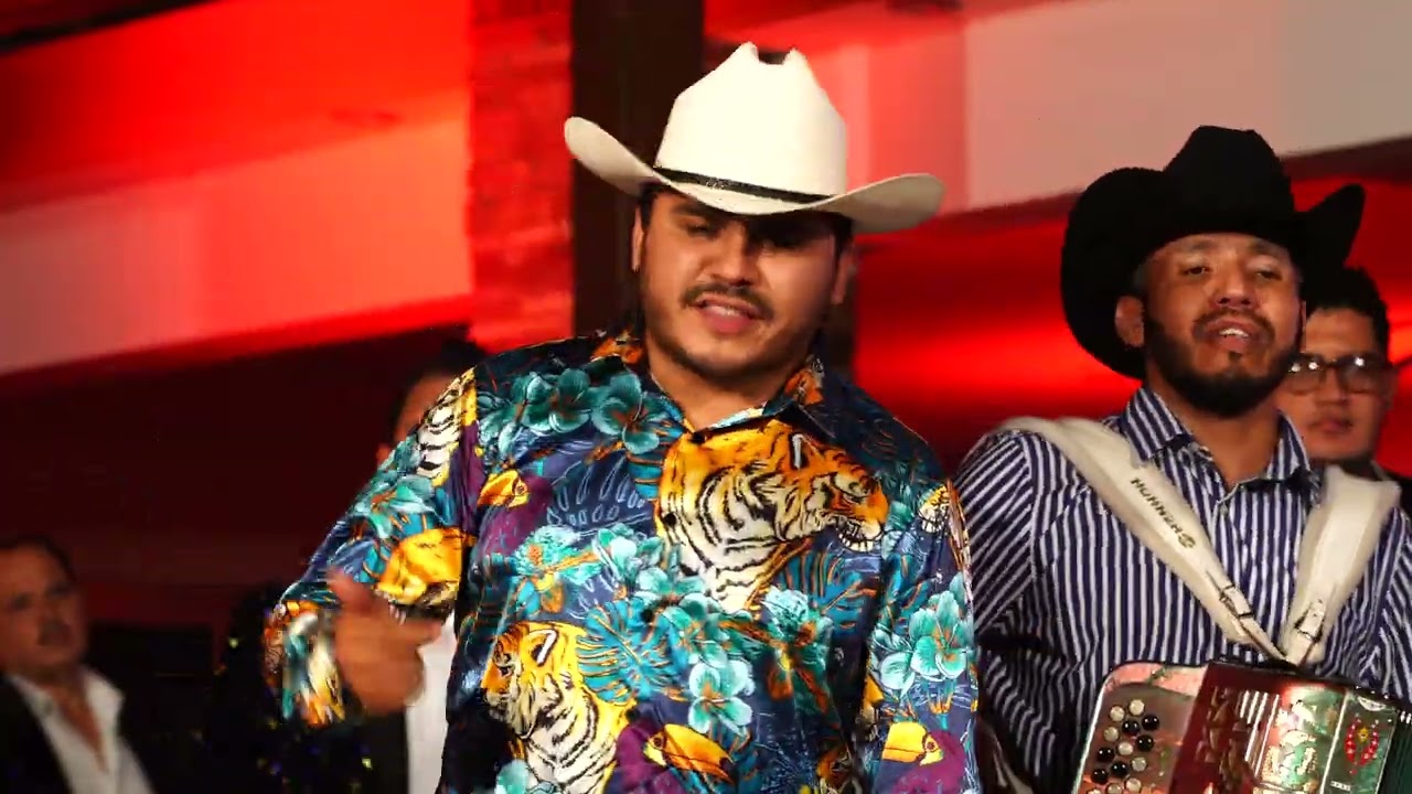 Los Populares Del Llano Ft. Triple Norte - El Músico De La mayiz4