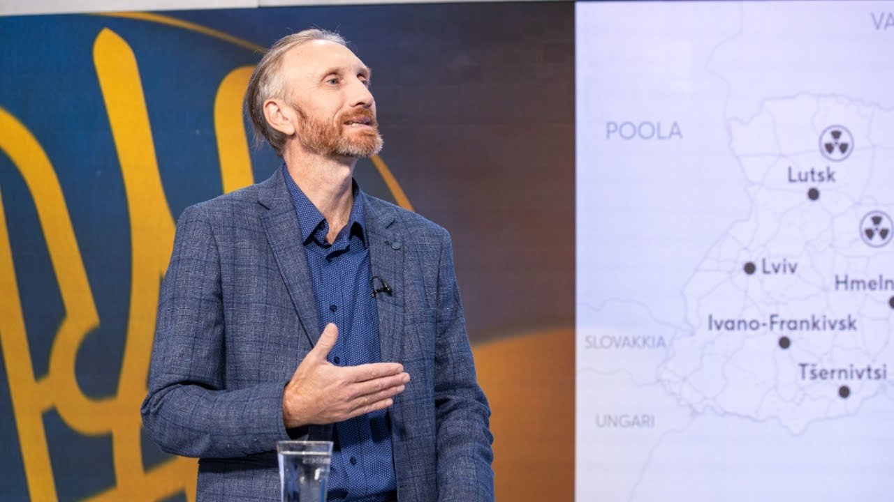 Украинский пианист Алексей Петухов: почему люди в бомбоубежище хотят слушать живую музыку?