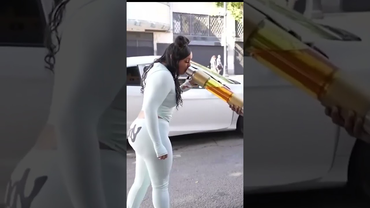 She Stopped Traffic Just to Hit My Massive Vape..😡💀