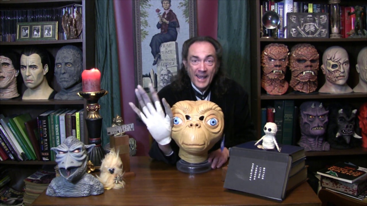 Creepy Cheapies: E.T. The Extra-Terrestrial
