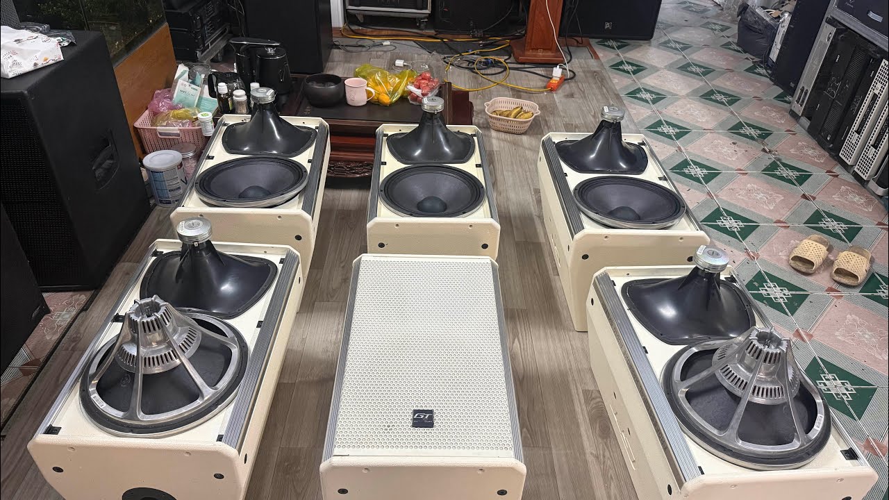 💥 Loa 30 neo GT partyhouse model cao cấp của hãng bãi xịn,chất âm dòng này quá phê giá lh;0985778338