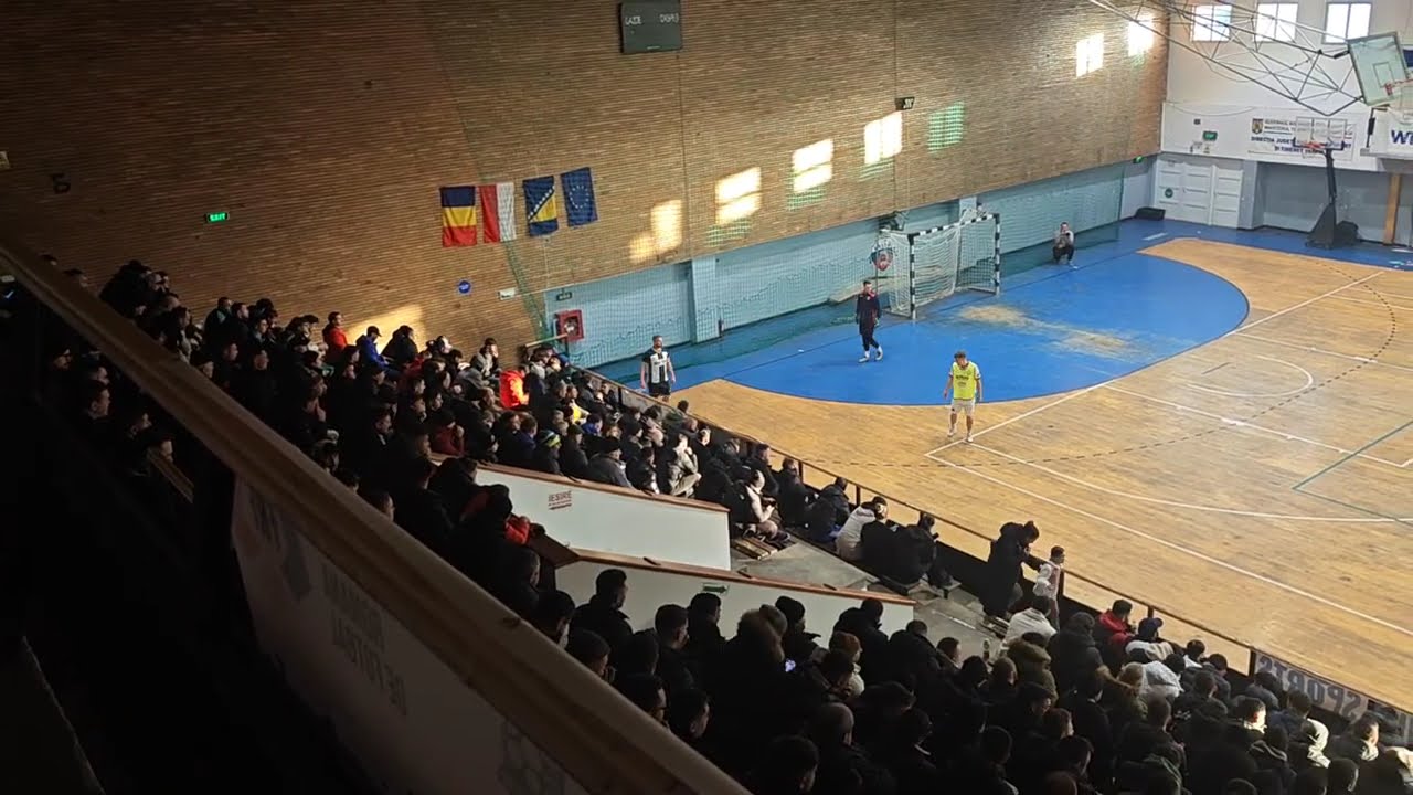 #1542 #MINIFOTBAL WINTER CUP VASLUI OPEN - SEMI: ARMY TEAM BARLAD - EPIC LA SINTETIC IASI 1-4