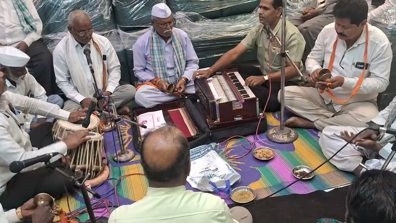 सागर गरुड यांचे घरी माऊली भजनी मंडळ येणके यांचा भजनाचा सुंदर कार्यक्रम👌👌9527270371