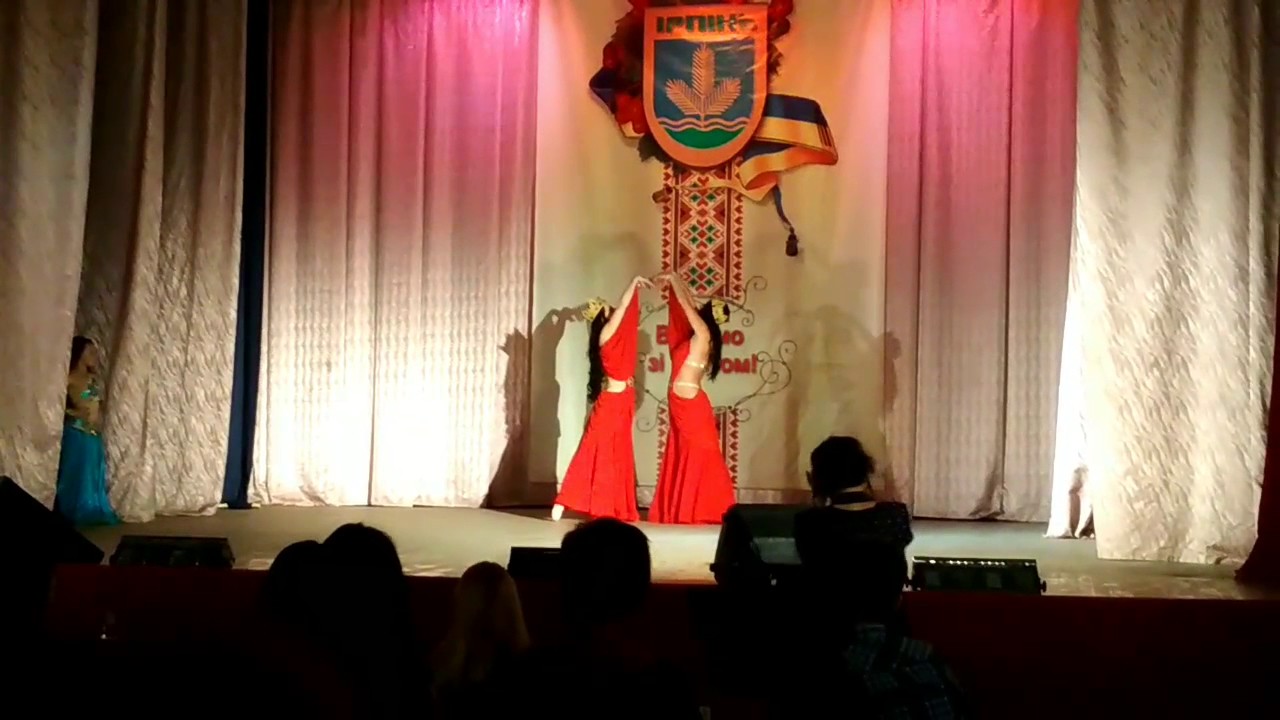 Belly Dance duo oriental dance arabic dance. Dancers Viktoria Vaskovskaya and Olga Kaminskaya