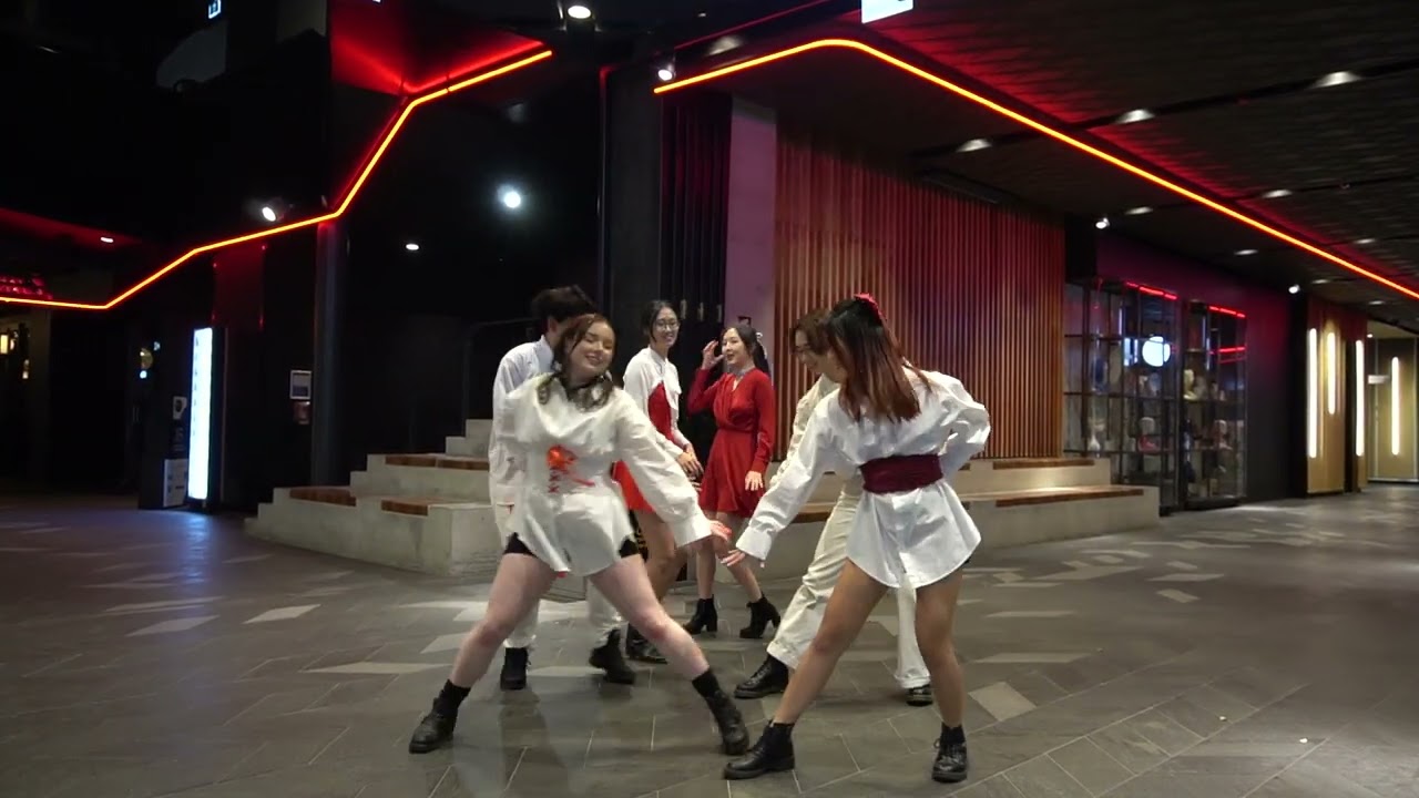 (G)I-dle - HWAA Random Part Challenge