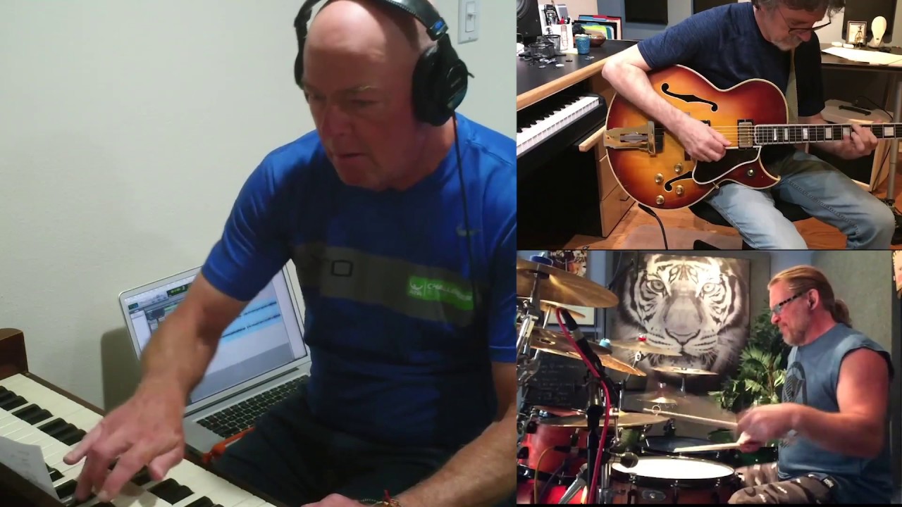 The Staying Safe Trio 'Social Distancing'