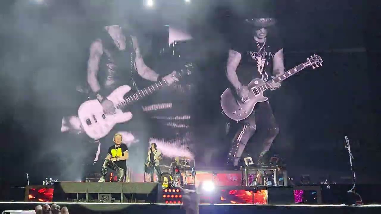 Guns and Roses live in Israel 2023, 4K, Live and let die