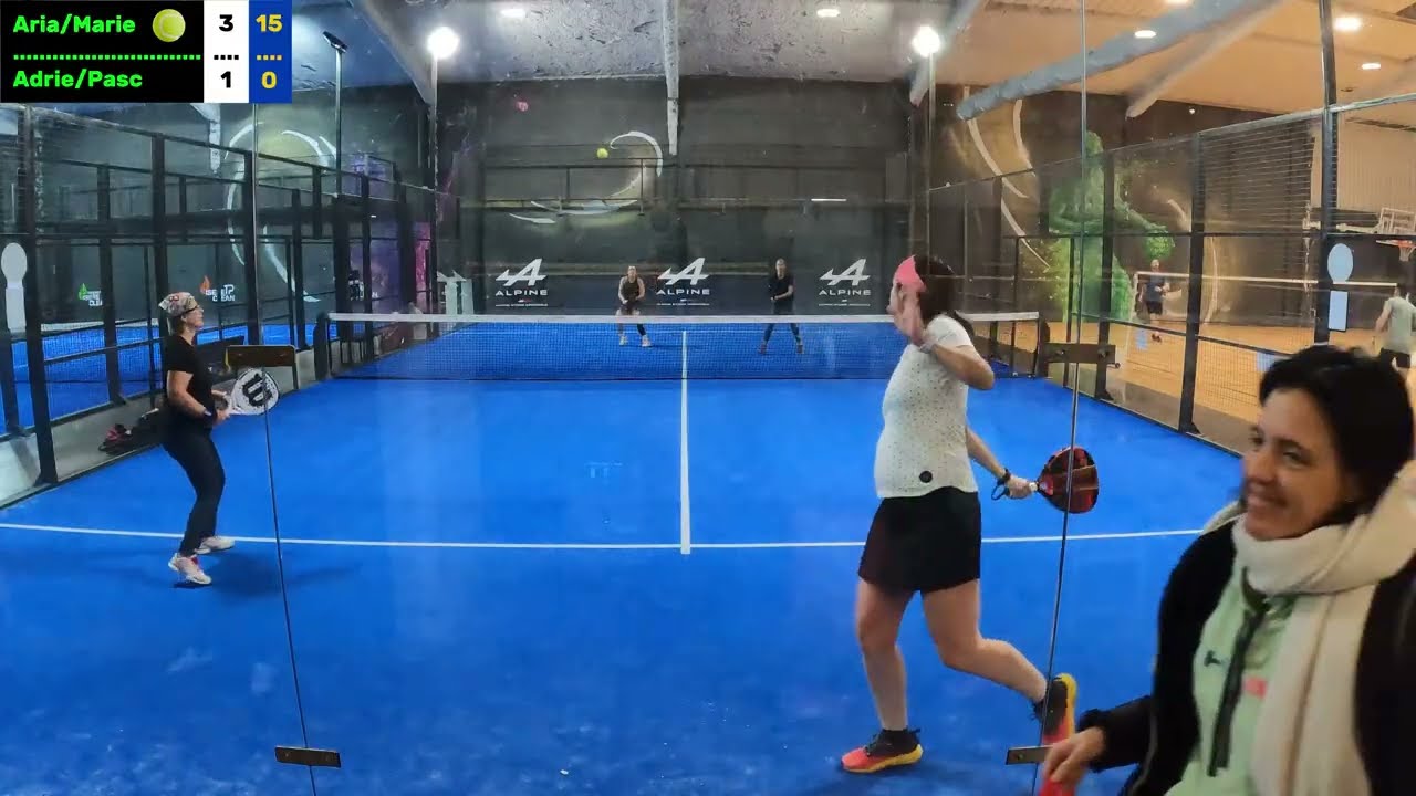 P250 Dames: Premier tour et déjà du beau jeu! TS4 vs TS8. Mooving Arena 06/02