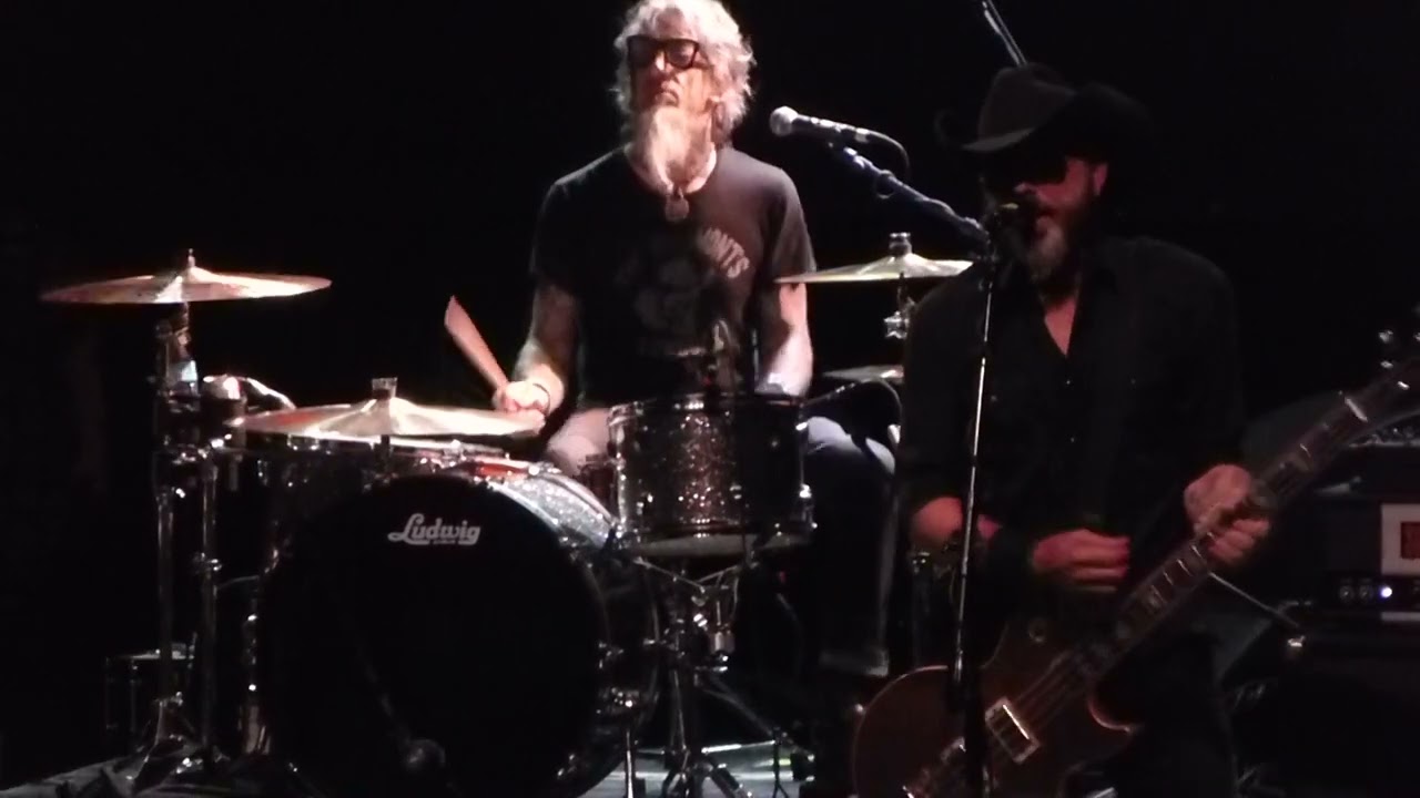 Supersuckers - Pretty Fuc*ed Up / Born with A Tail - SANTA ANA