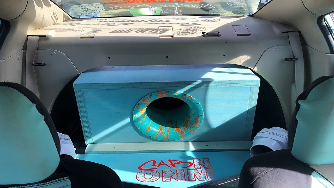 2 12S LOUD TRUNK TEARING THE CAR APART!