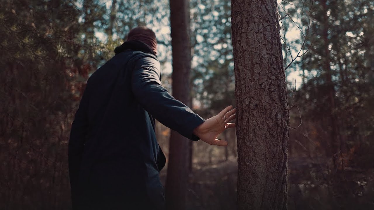 SuperStereo feat. Dé - Hűtlen (Official Music Video)