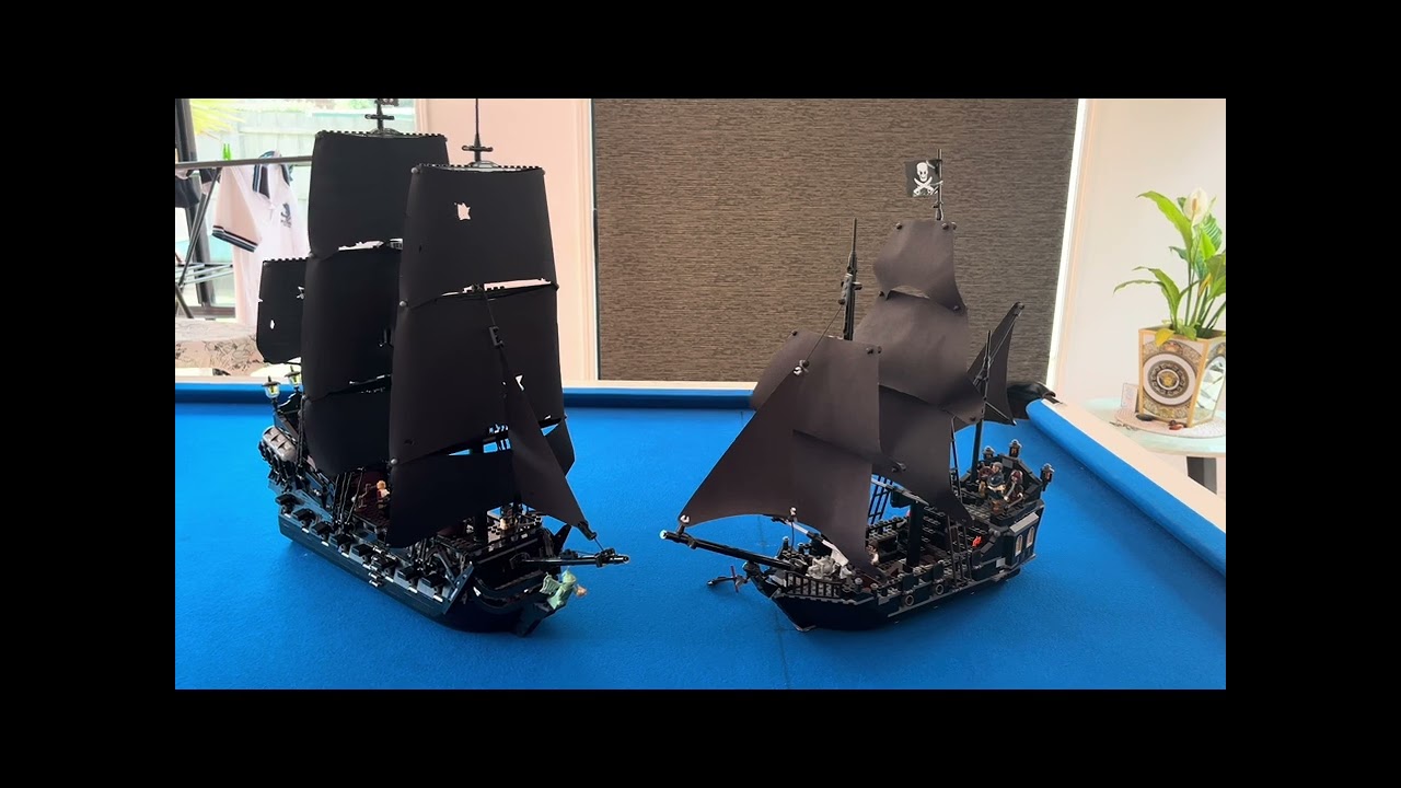 Lego 4184 Black Pearl review and Comparison to Lego Captain Jack Sparrows Pirate Ship!
