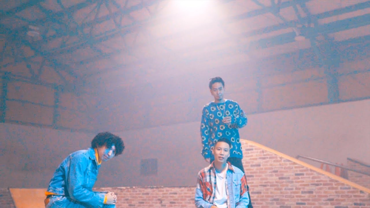 Go Crazy feat. WILYWNKA , FARMHOUSE & 唾奇 / YMG (字幕)