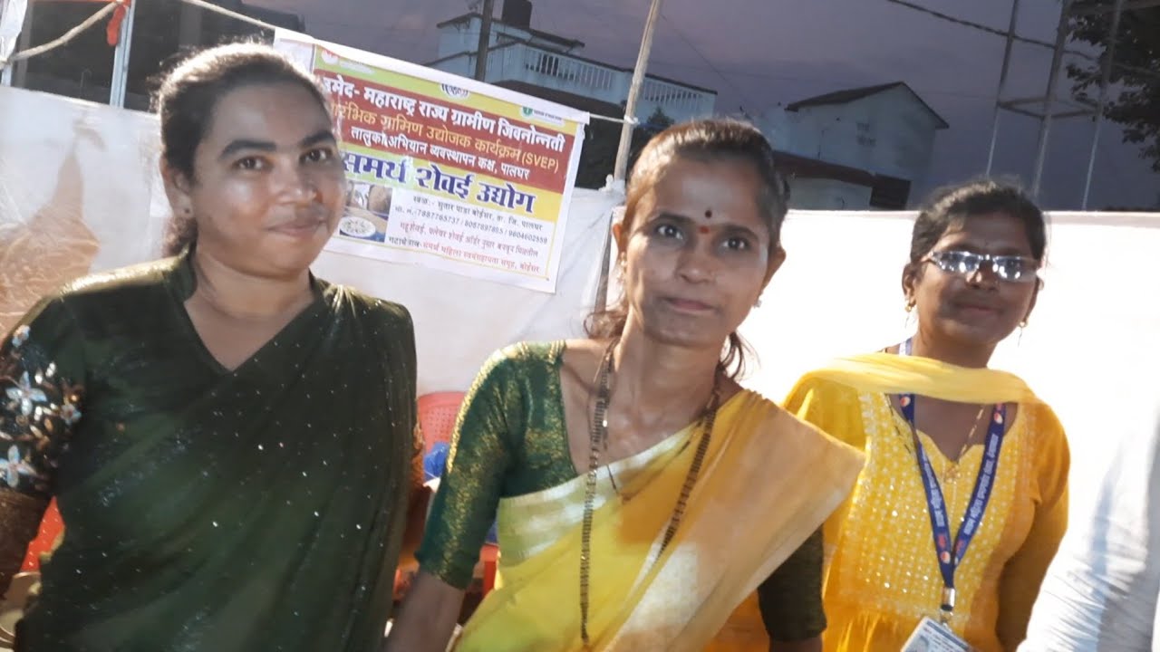 पंचायत राज कार्यक्रमात उमेद बचतगटांचे स्टॉल, उमरोळी, ता. जि. पालघर 