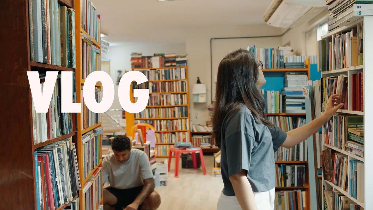 Praça XV: feira de antiguidades, sebo de livros, discos de vinil & o melhor hambúrguer do RJ | VLOG