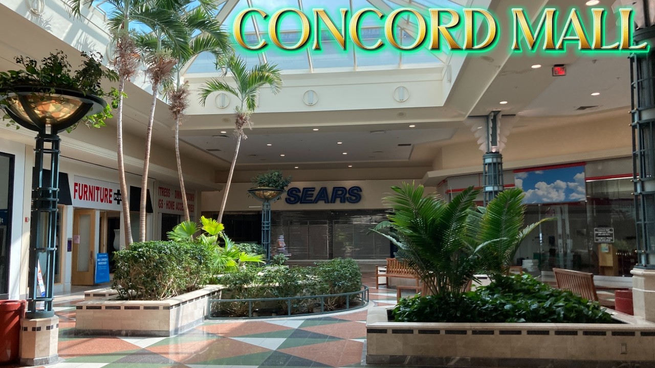 Concord Mall - 90's and Palm Trees - Wilmington DE