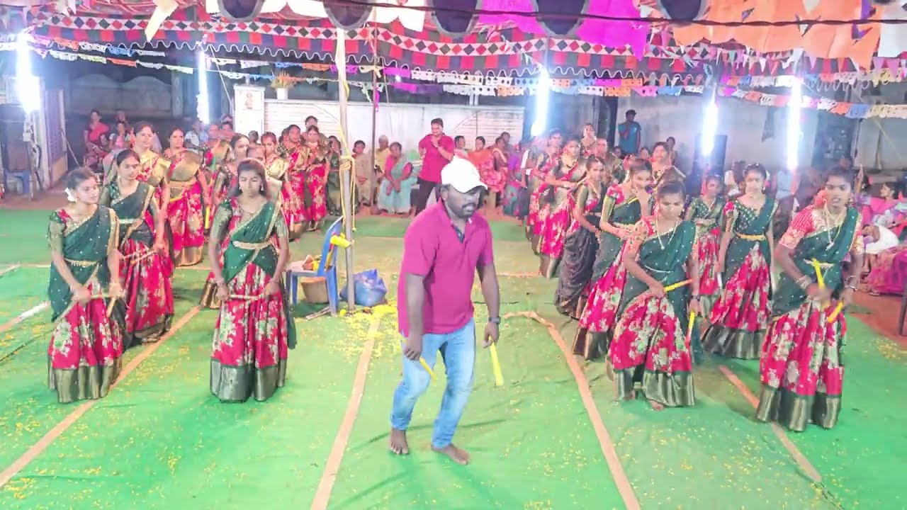 Reddu Reddu Bugga Reddu kollatam song | Master's Number-9704016046|Bathinavari palli కోలాటం వీడియోస్