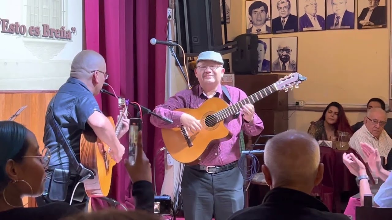 Idolatría vals de Óscar Molina en las guitarras de Carlos Ayala y Renzo Gil Evocación criolla