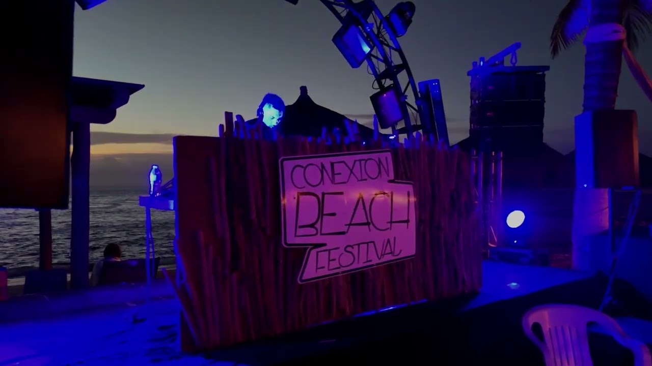Siempre en Domingo Session''s 001 MOONROY AT BEACH FESTIVAL SUNSET