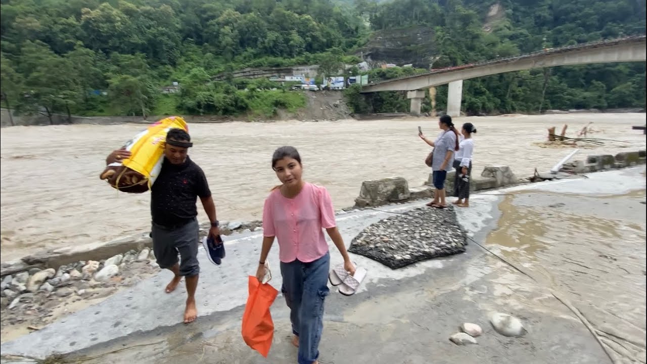 LATEST UPDATES OF PEOPLE IN TEESTA 😢|| FLASH FLOOD VICTIMS🥹🙏@sompay @kalyangurung8164