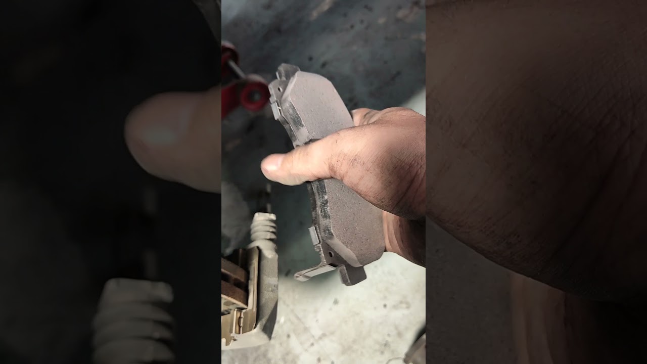 Tukar brakepad Isuzu D-max
